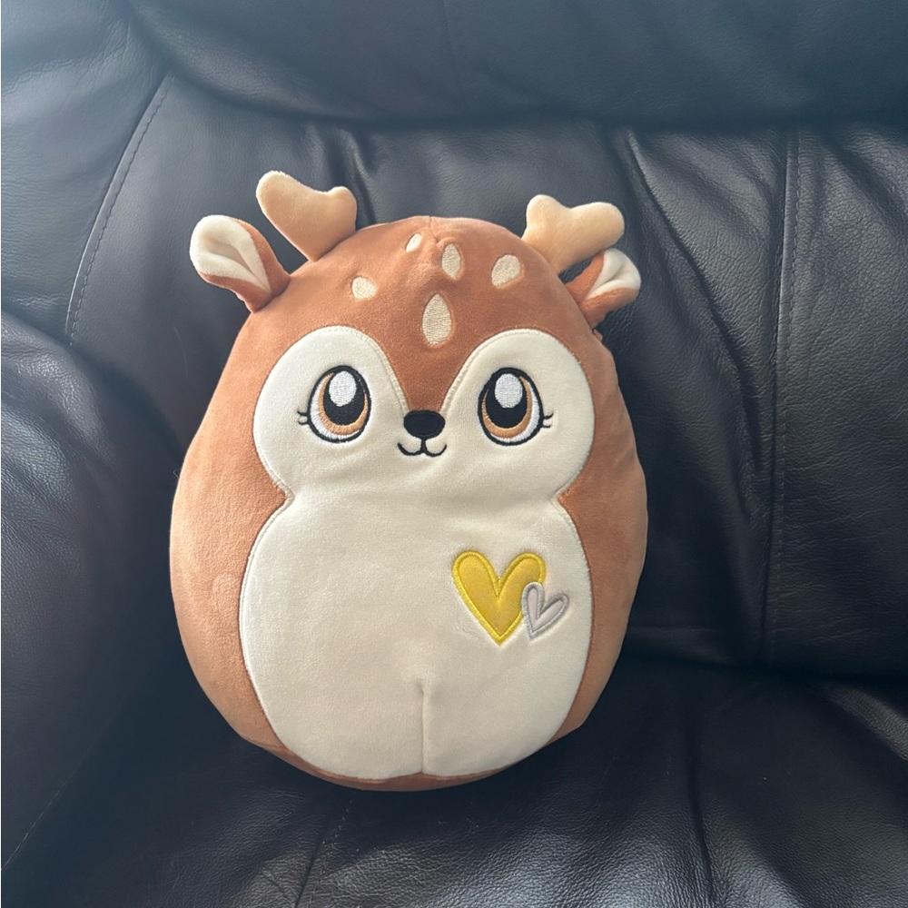 8” Dawn The Fawn Valentine’s Day Edition Squishmallow